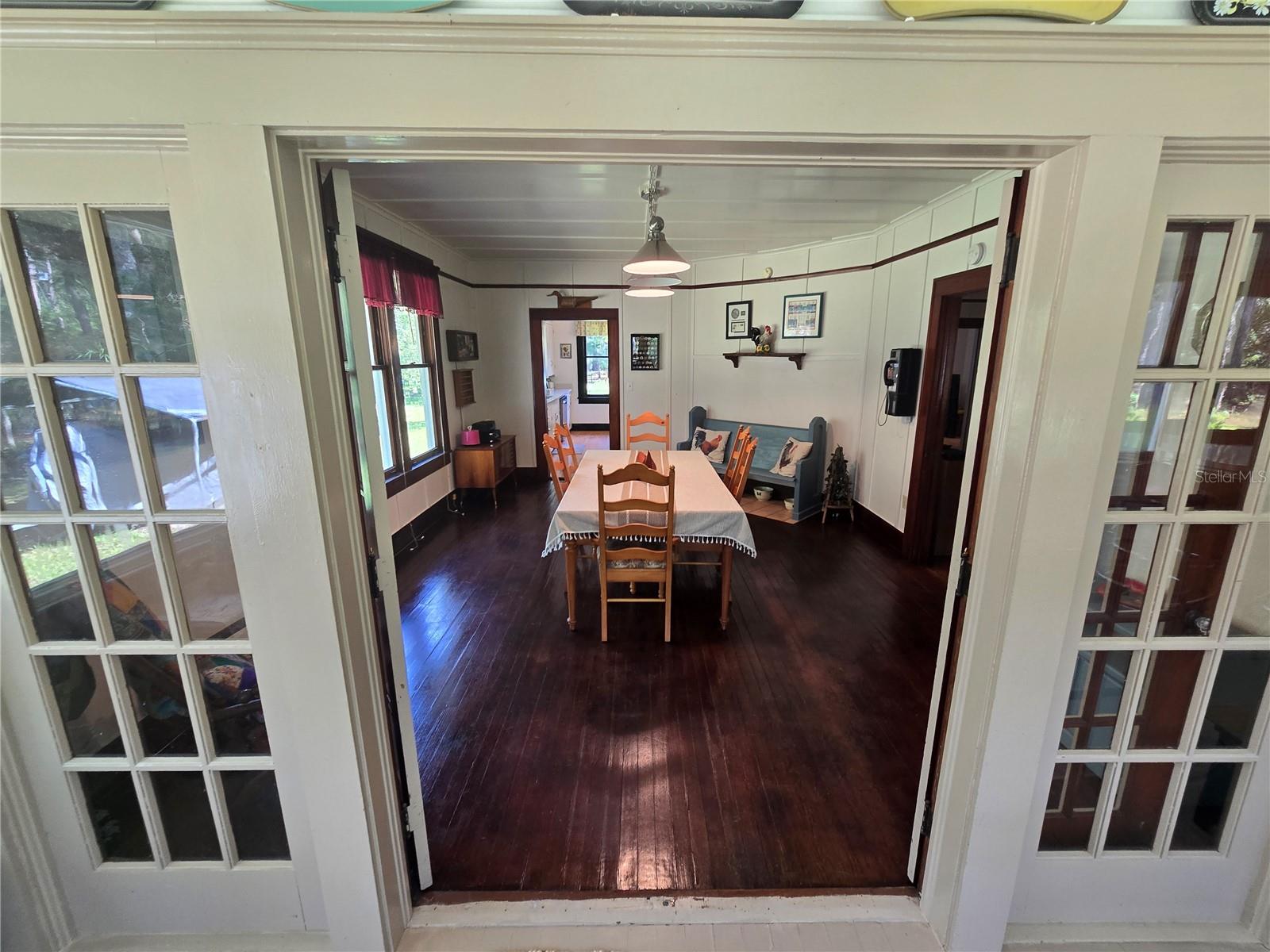 Image 12 of 40 For 1633 Pioneer Drive