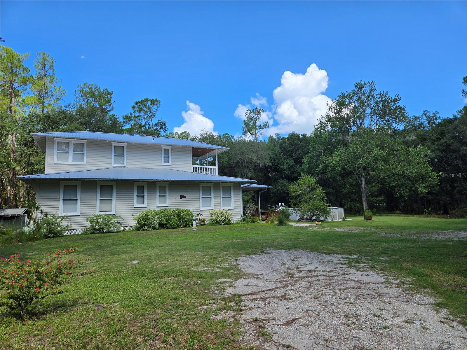 Image 3 of 40 For 1633 Pioneer Drive