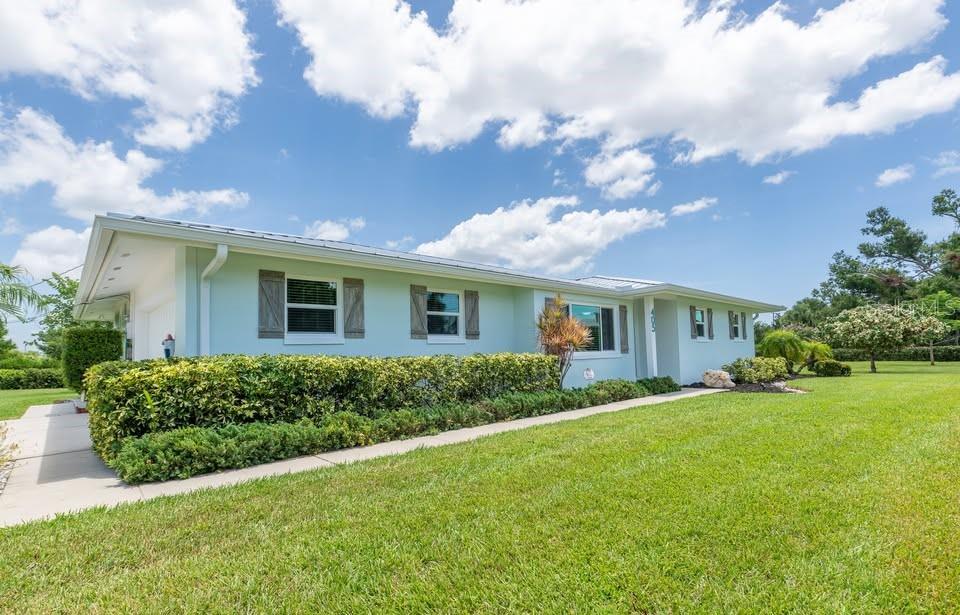 Image 2 of 44 For 405 Charlotte Avenue