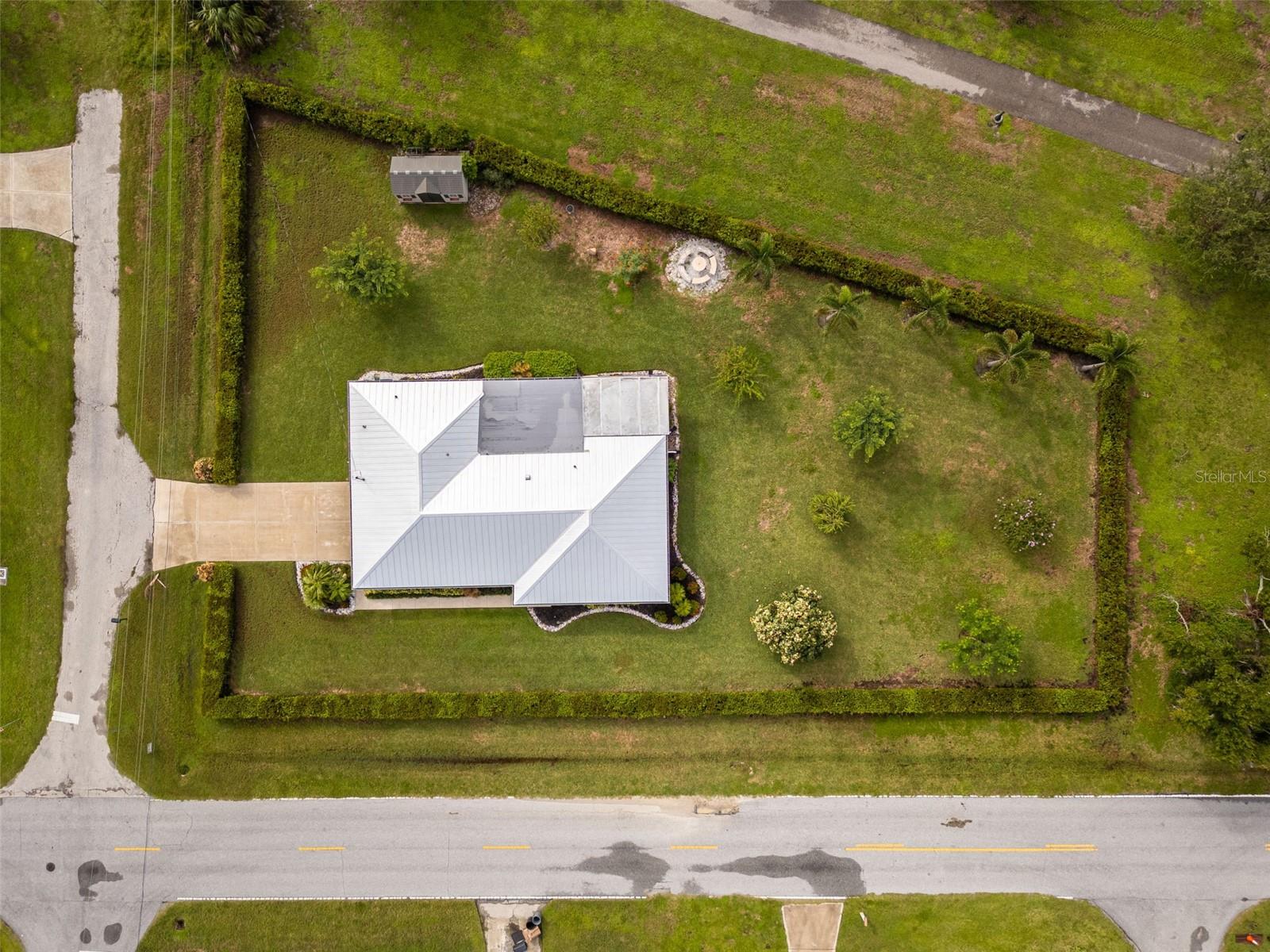 Image 35 of 44 For 405 Charlotte Avenue