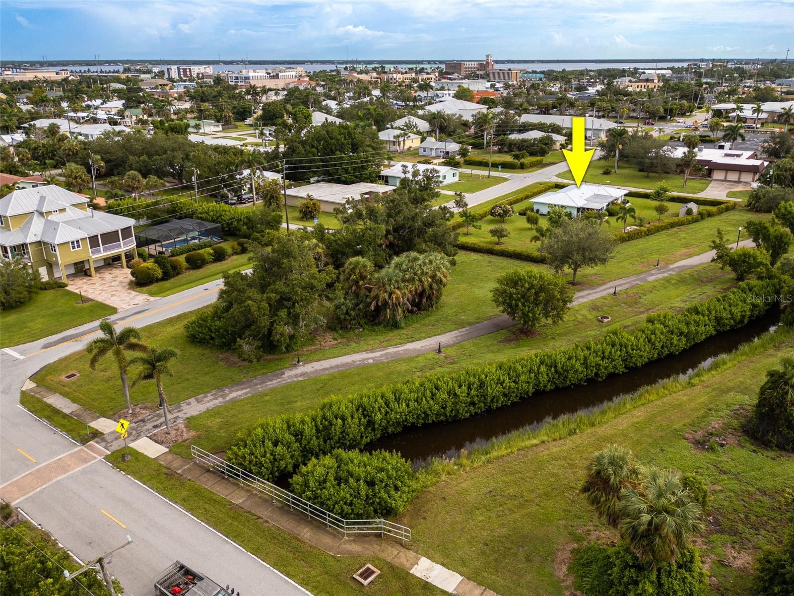 Image 42 of 44 For 405 Charlotte Avenue