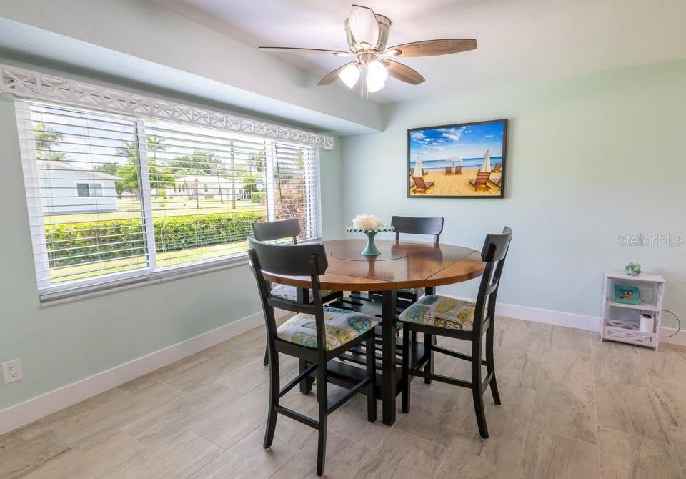 Image 5 of 44 For 405 Charlotte Avenue