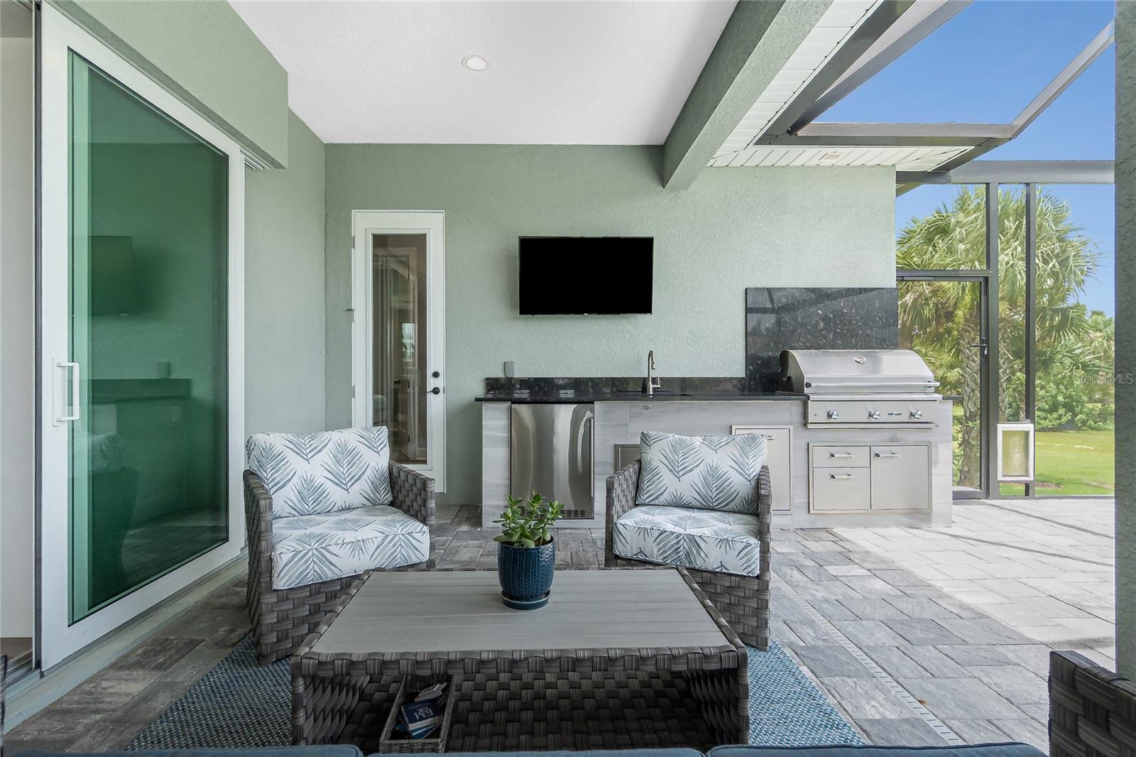 Image 21 of 70 For 16086 Chitlan Court