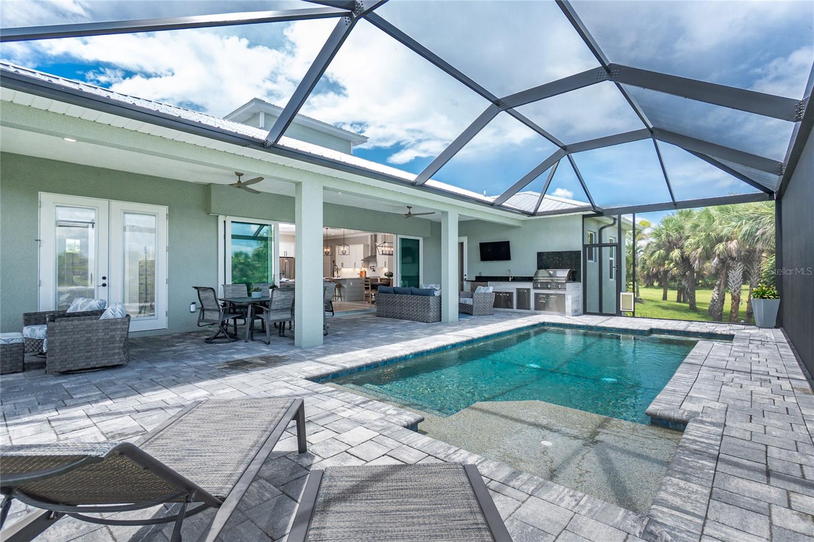 Image 28 of 70 For 16086 Chitlan Court