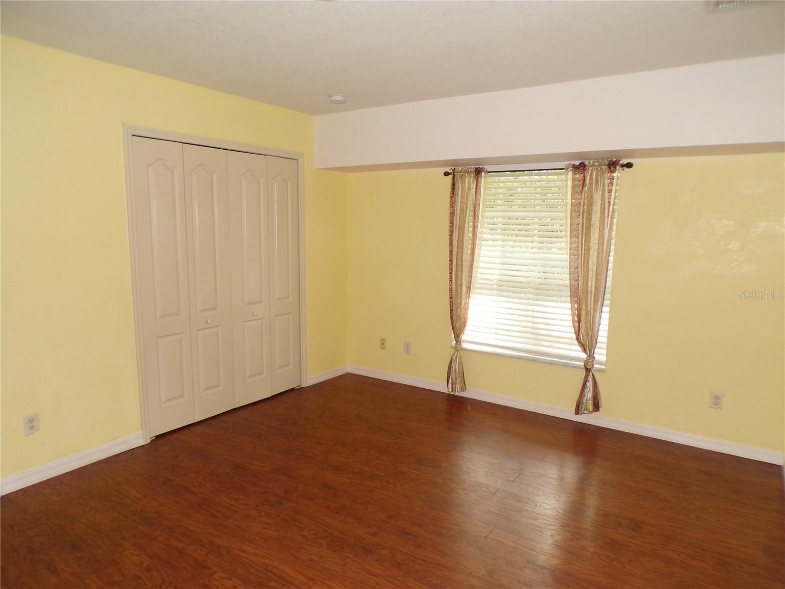 Image 14 of 44 For 2827 Beckett Court