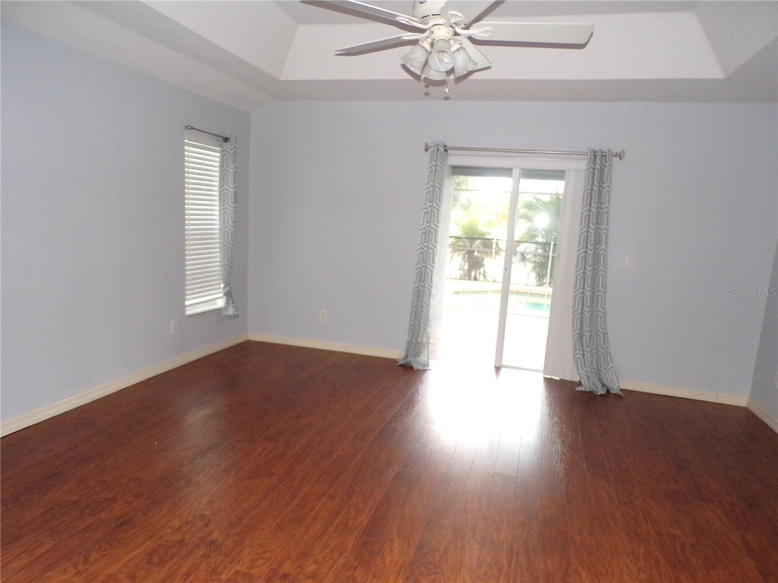 Image 16 of 44 For 2827 Beckett Court