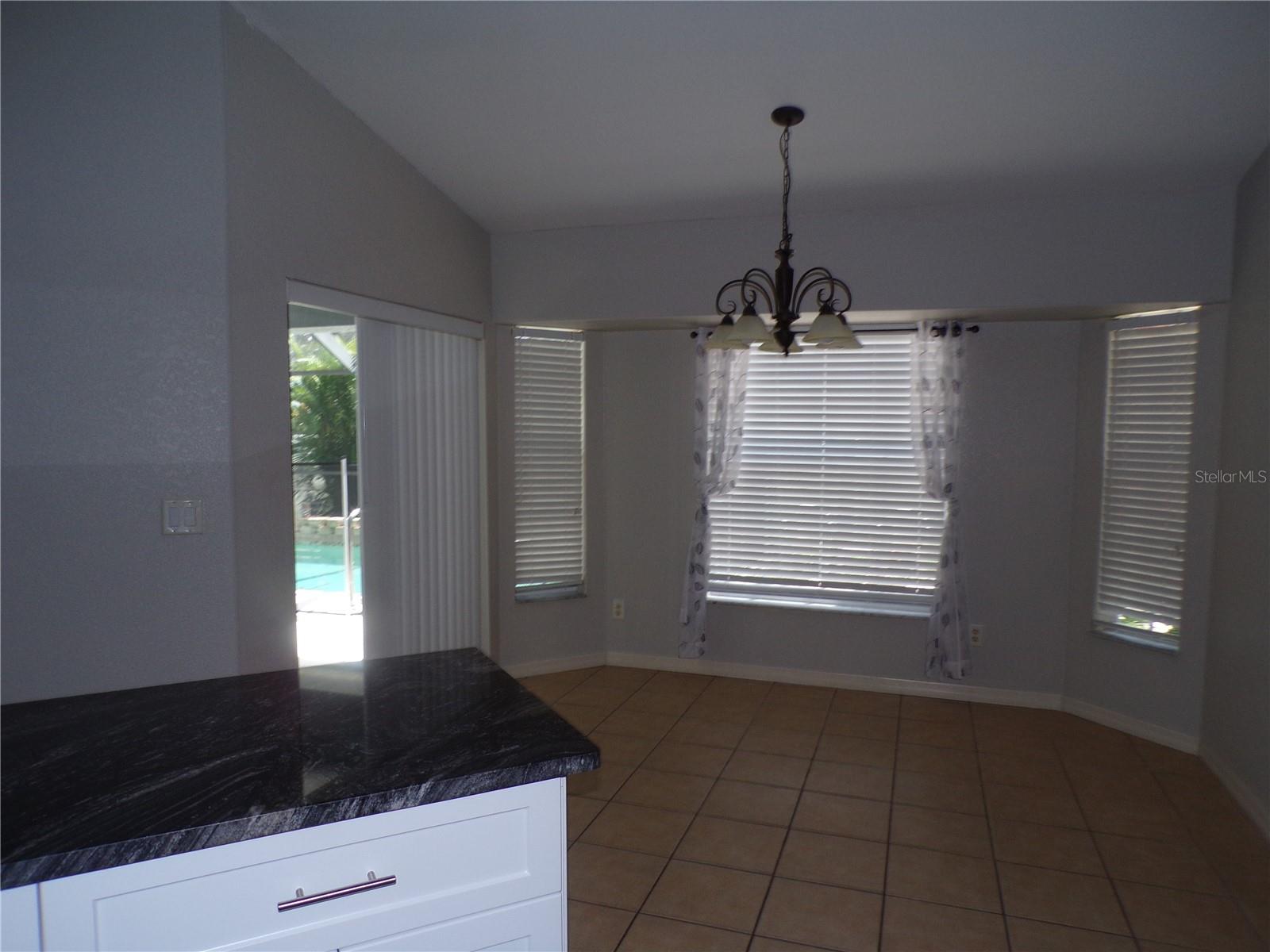 Image 9 of 44 For 2827 Beckett Court
