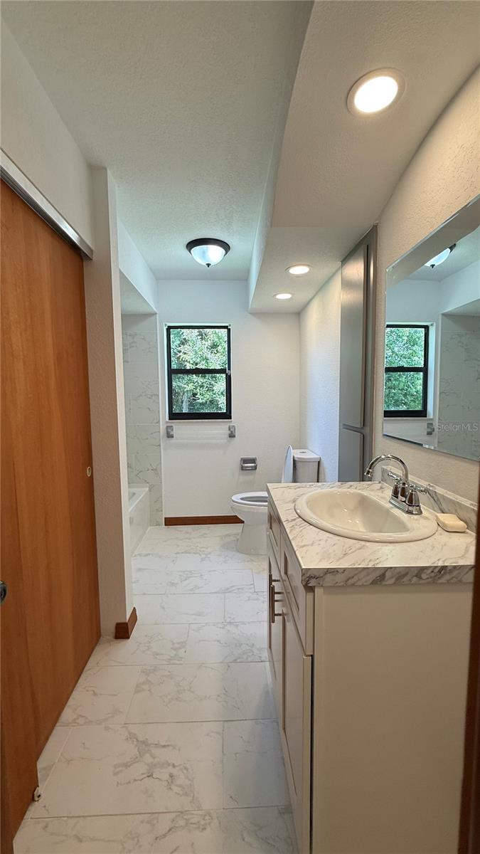Image 11 of 24 For 25275 Zodiac Lane