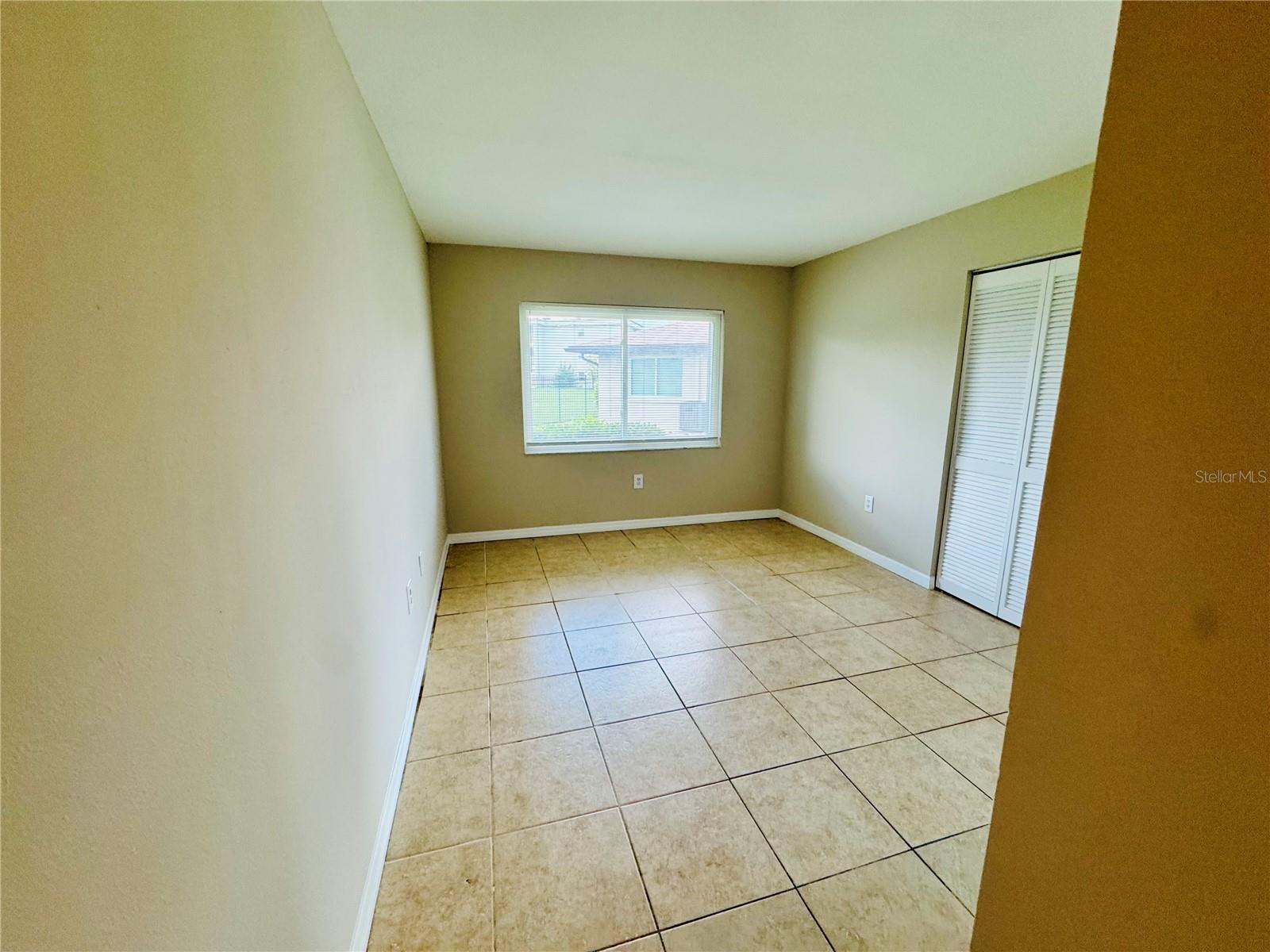 Image 14 of 25 For 21150 Gertrude Avenue 4