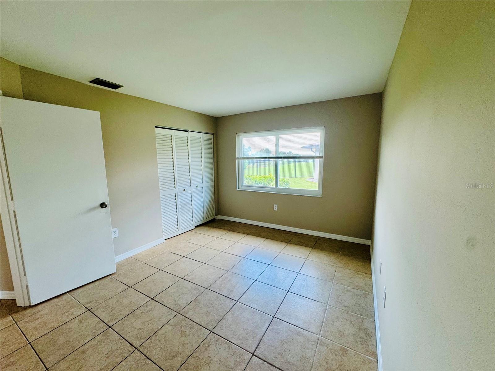 Image 23 of 25 For 21150 Gertrude Avenue 4