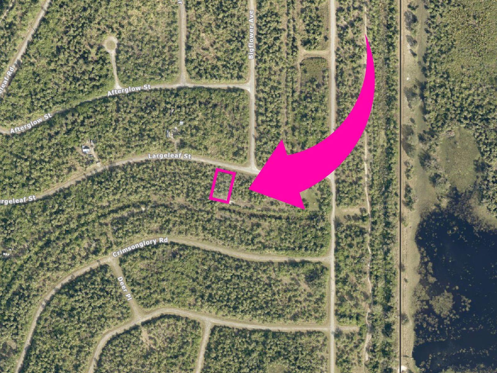 Image 3 of 3 For Largeleaf Street