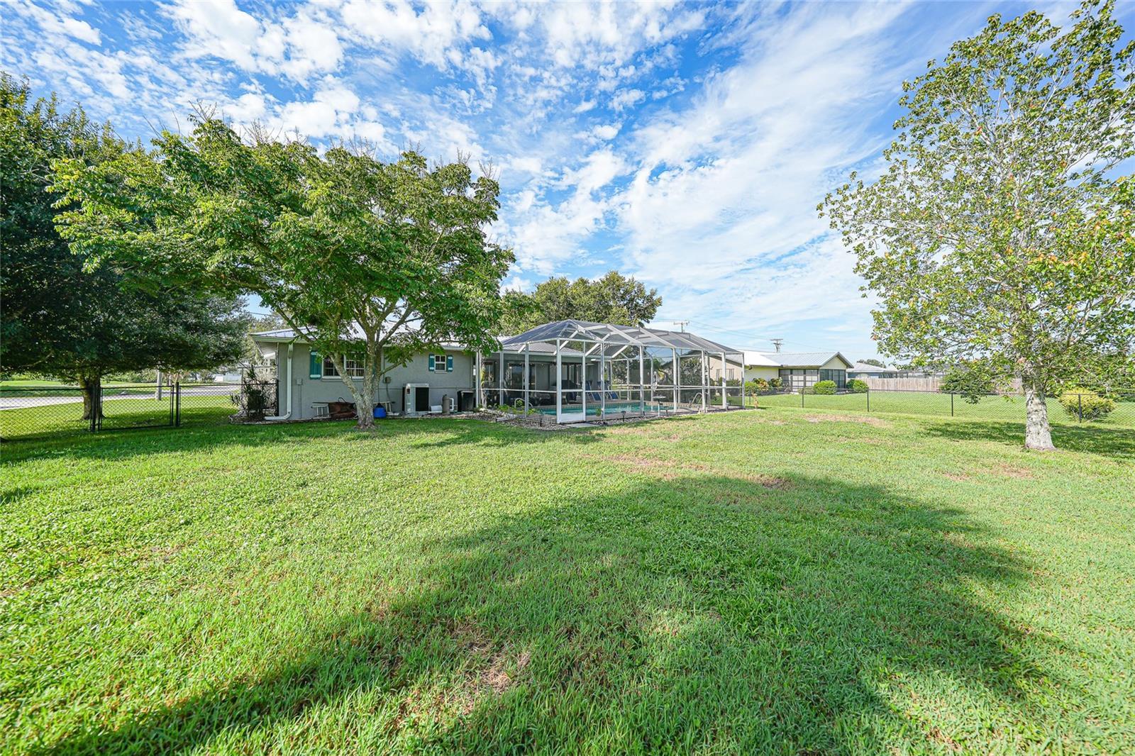 Image 31 of 39 For 8200 Sunnybreeze Road