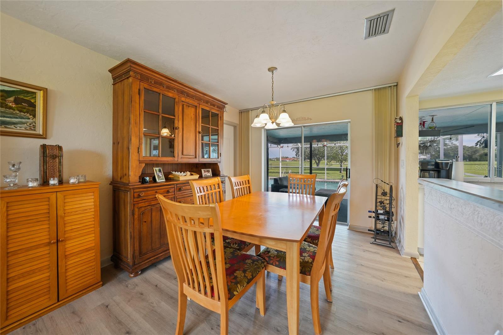 Image 8 of 39 For 8200 Sunnybreeze Road