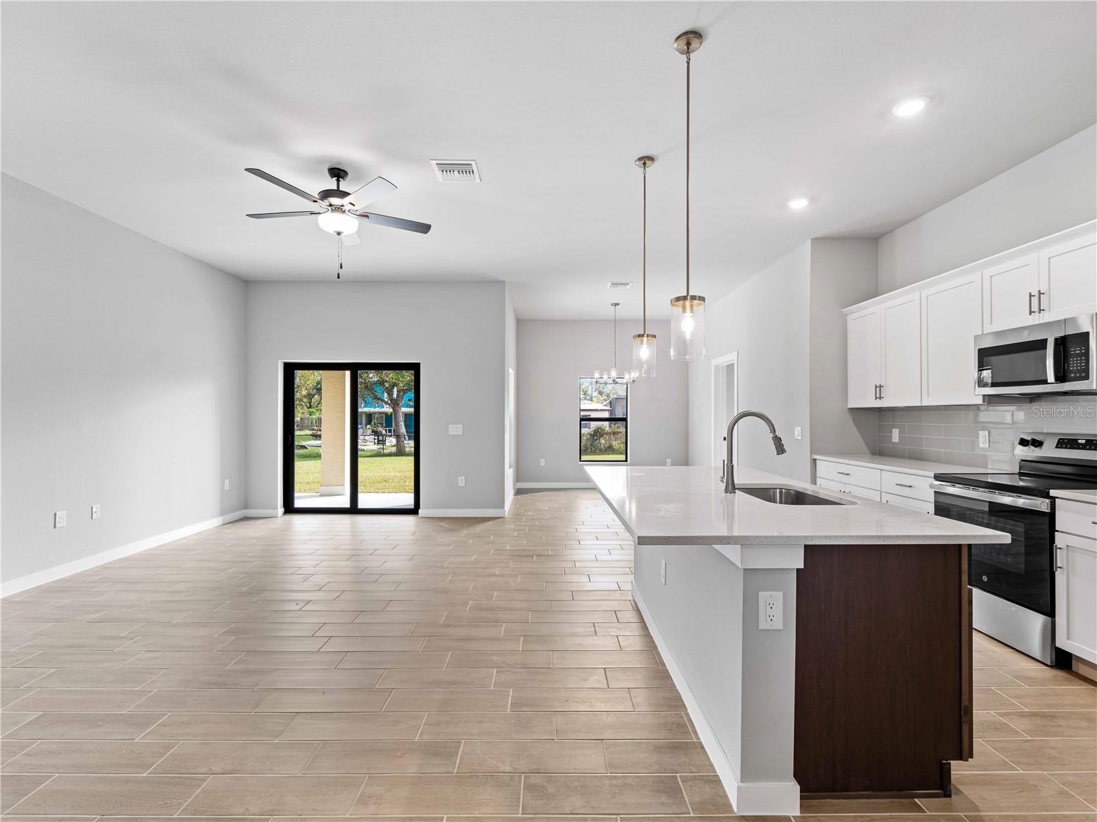 Image 3 of 28 For 1493 Narramore Street