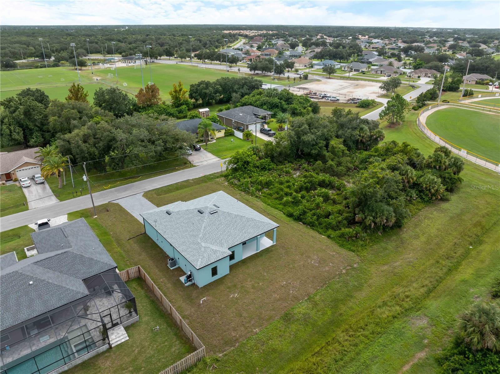 Image 50 of 60 For 1493 Narramore Street