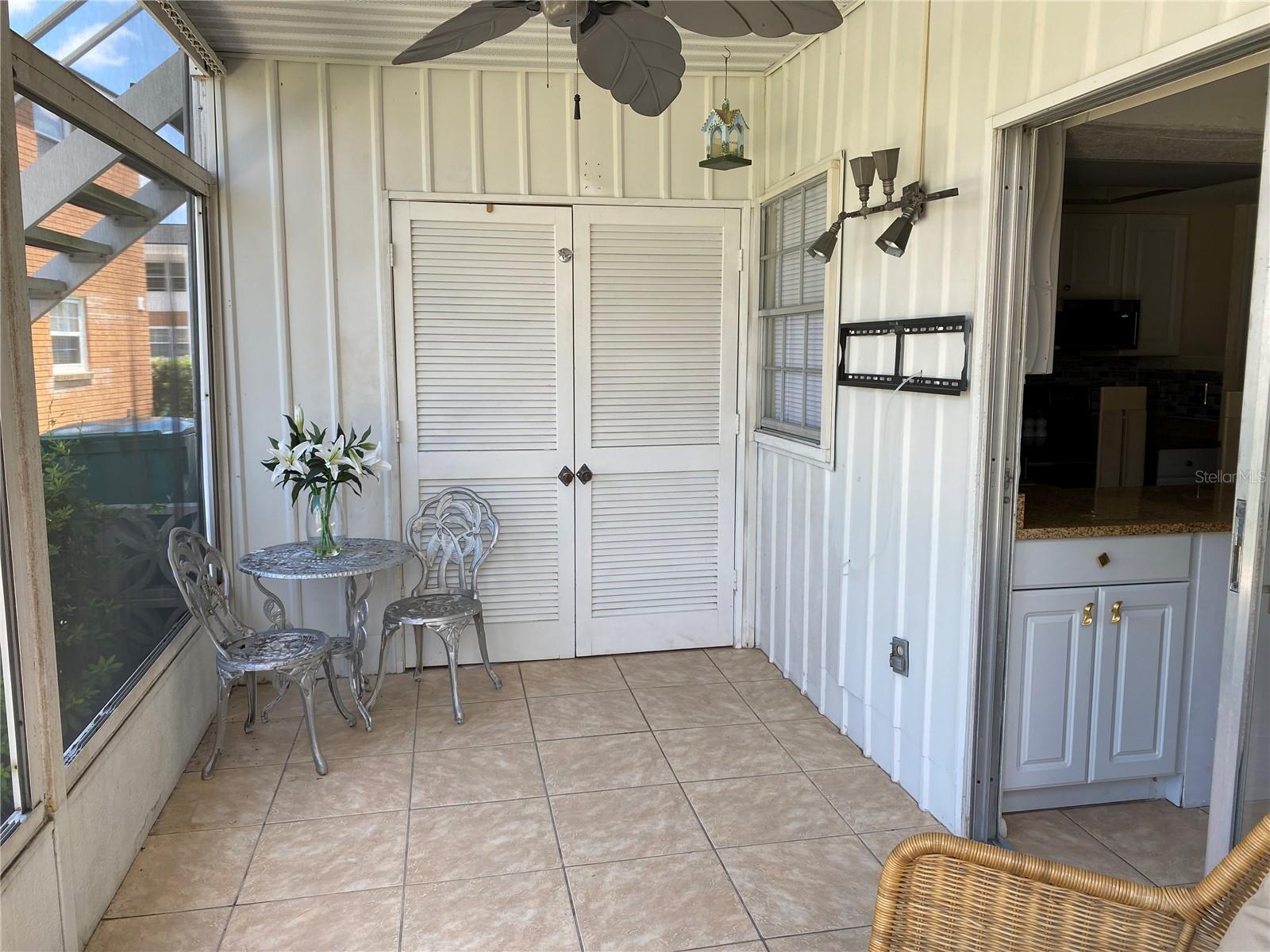 Image 20 of 35 For 4158 Tamiami Trail E5