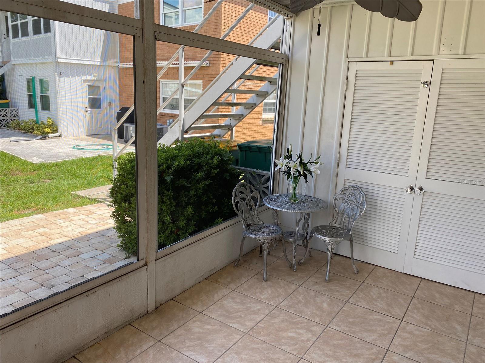 Image 23 of 35 For 4158 Tamiami Trail E5