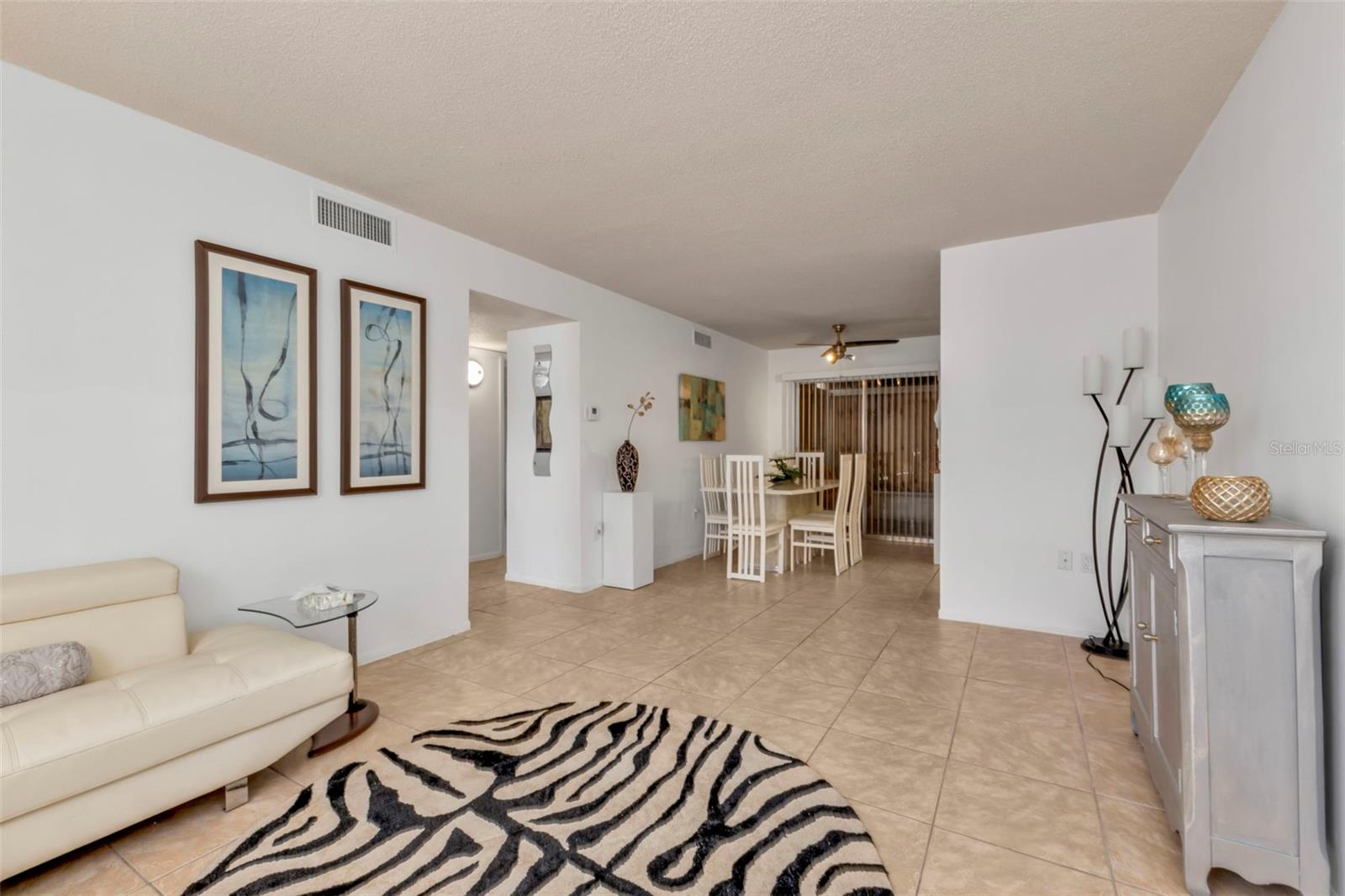 Image 4 of 35 For 4158 Tamiami Trail E5