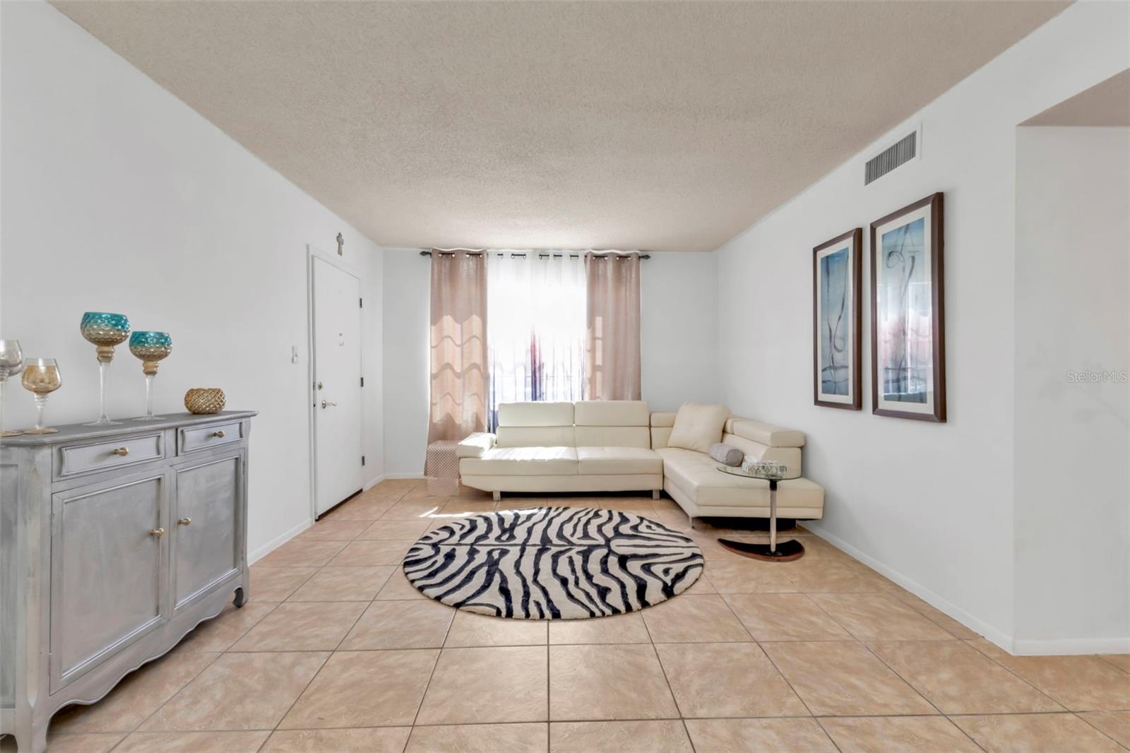 Image 6 of 35 For 4158 Tamiami Trail E5