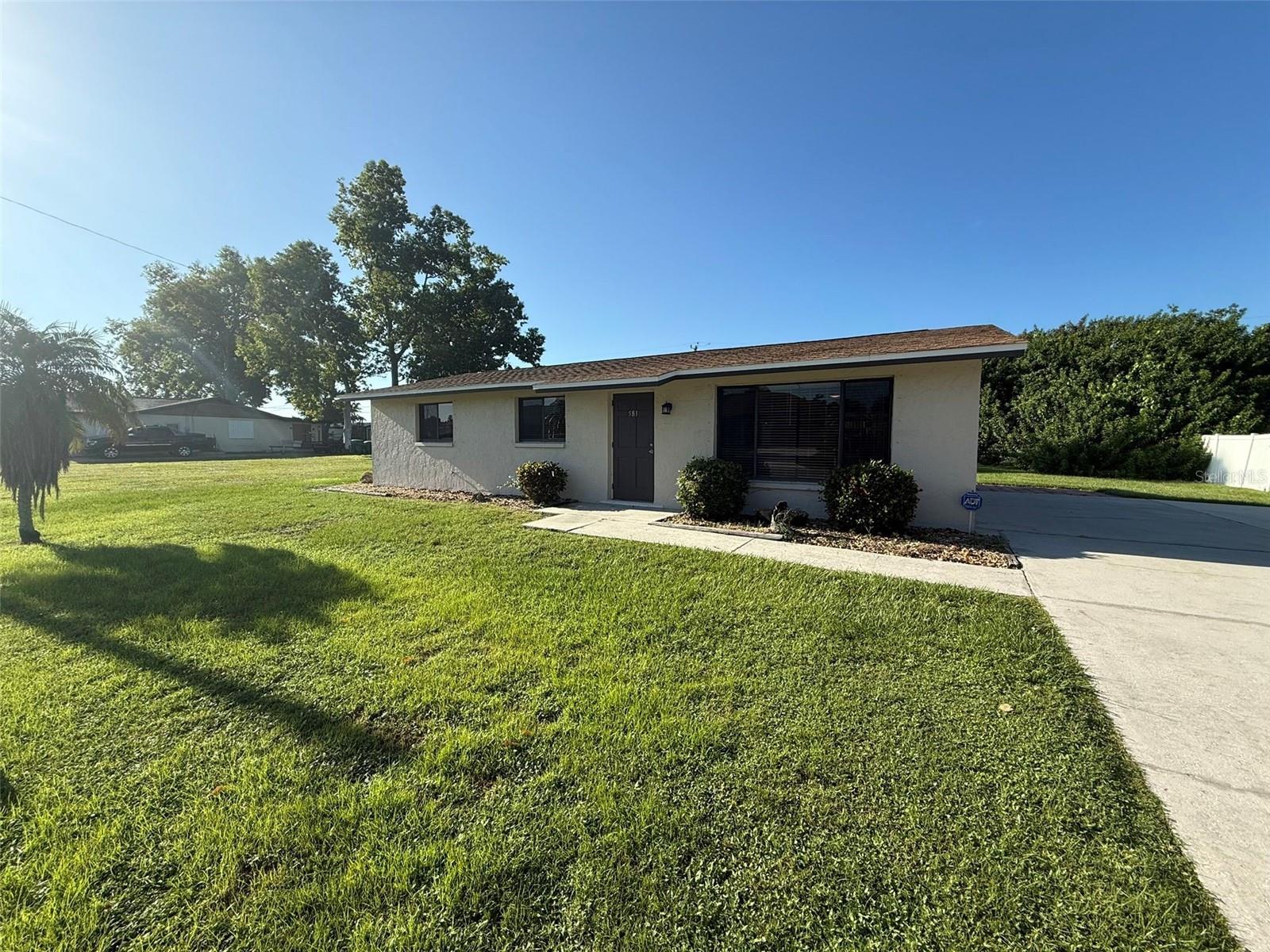 Details for 581 Grove Avenue Nw, PORT CHARLOTTE, FL 33952