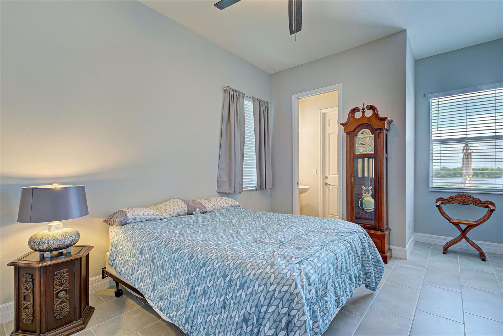 Image 19 of 41 For 15240 Spanish Point Drive