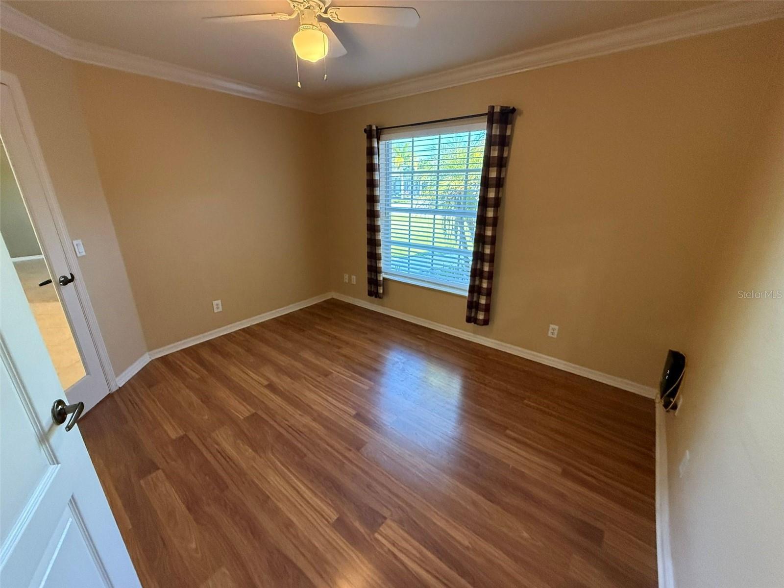 Image 3 of 16 For 14399 Morristown Ave