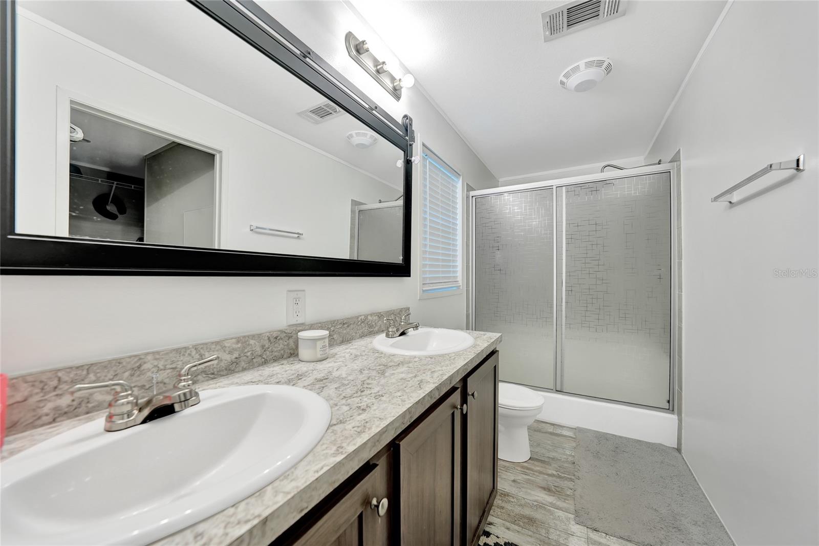 Image 15 of 54 For 2344 Conerly Road