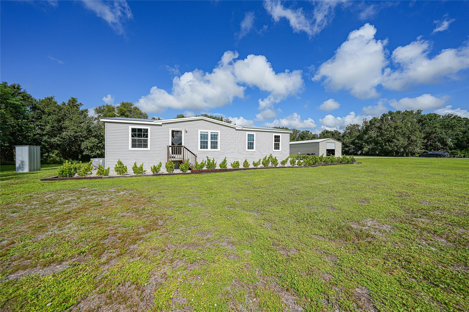 Image 39 of 54 For 2344 Conerly Road