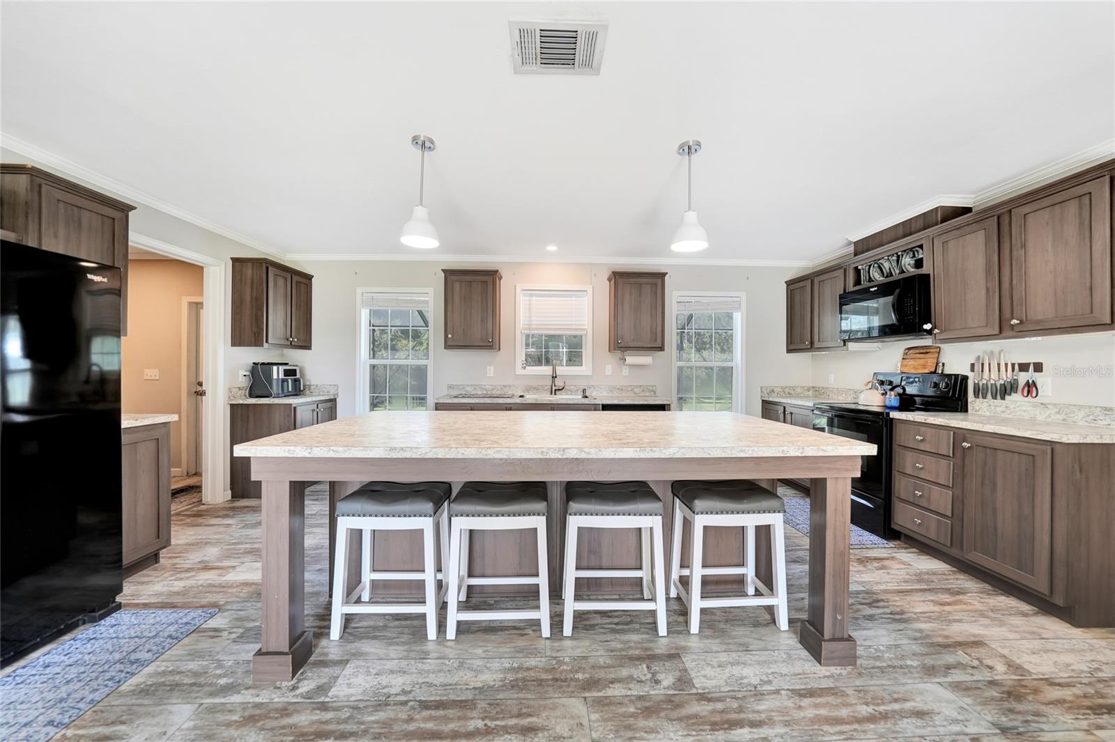 Image 8 of 54 For 2344 Conerly Road
