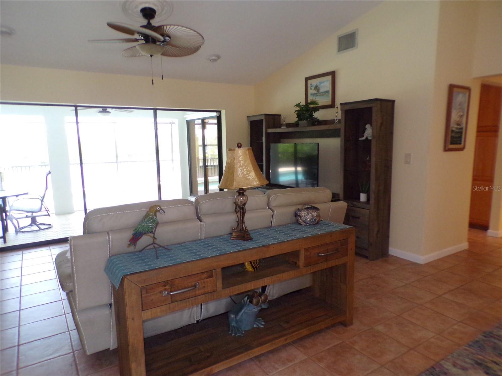 Image 2 of 54 For 1412 Grebe Court
