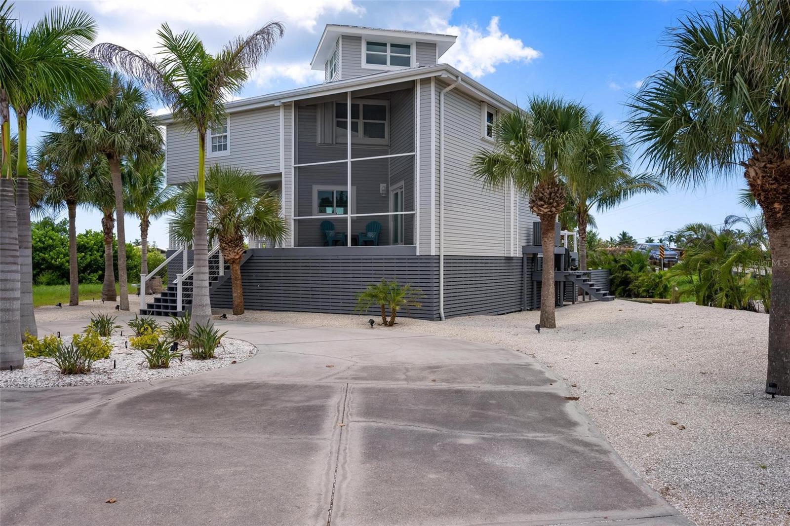 Image 8 of 77 For 51 Gulf Boulevard