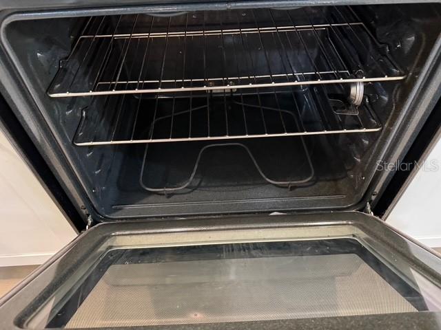 Image 33 of 44 For 972 Ponderosa Road