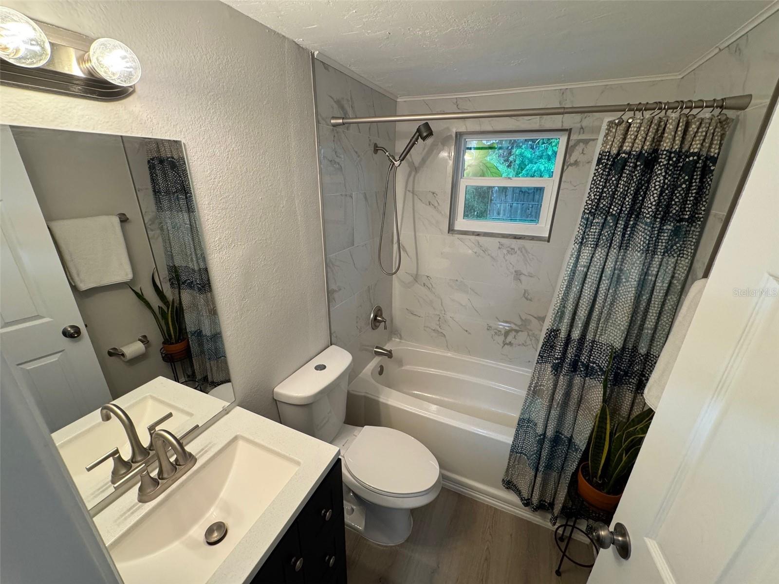 Image 8 of 44 For 972 Ponderosa Road