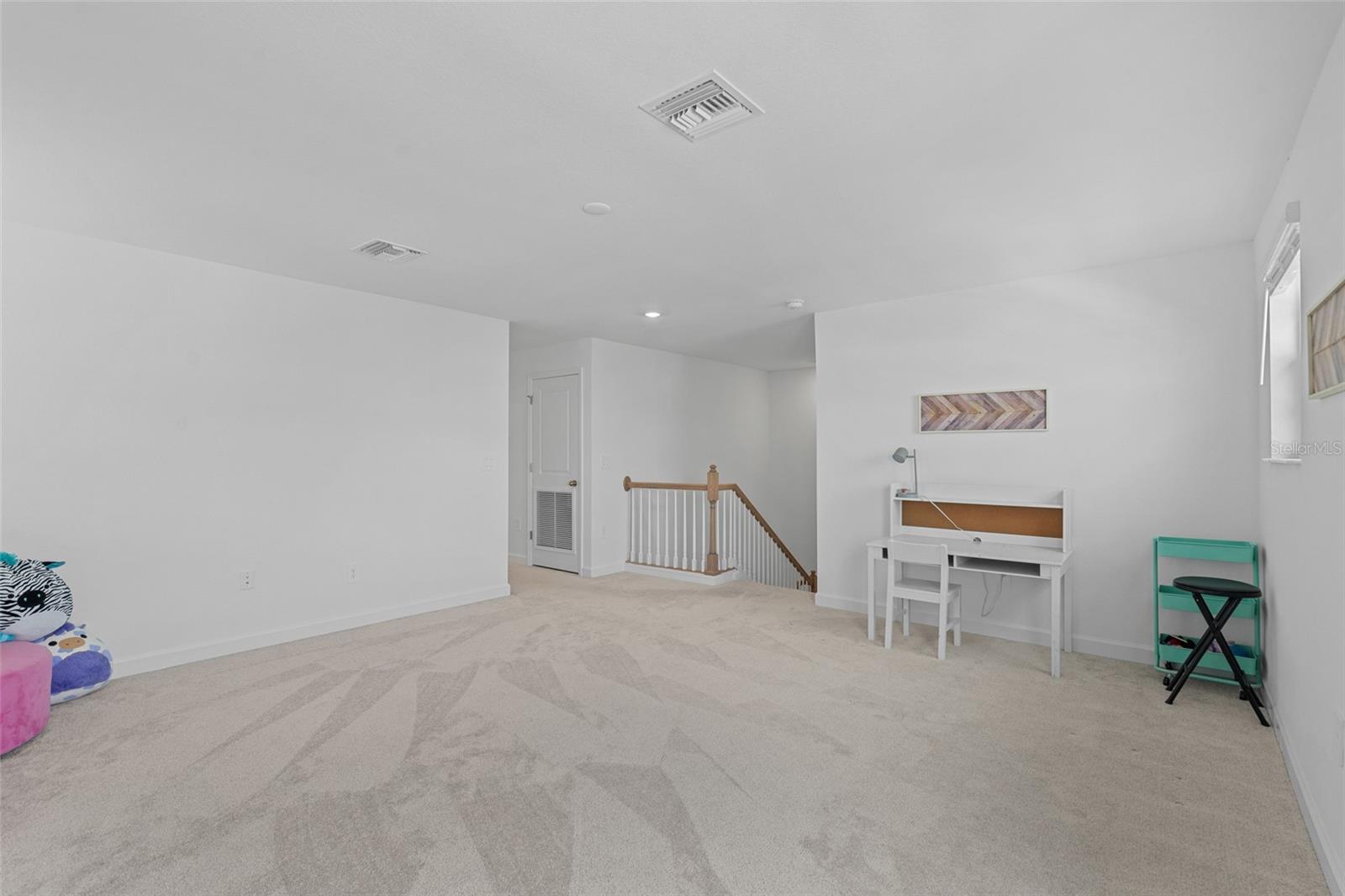 Image 19 of 72 For 15096 Anchorage Road