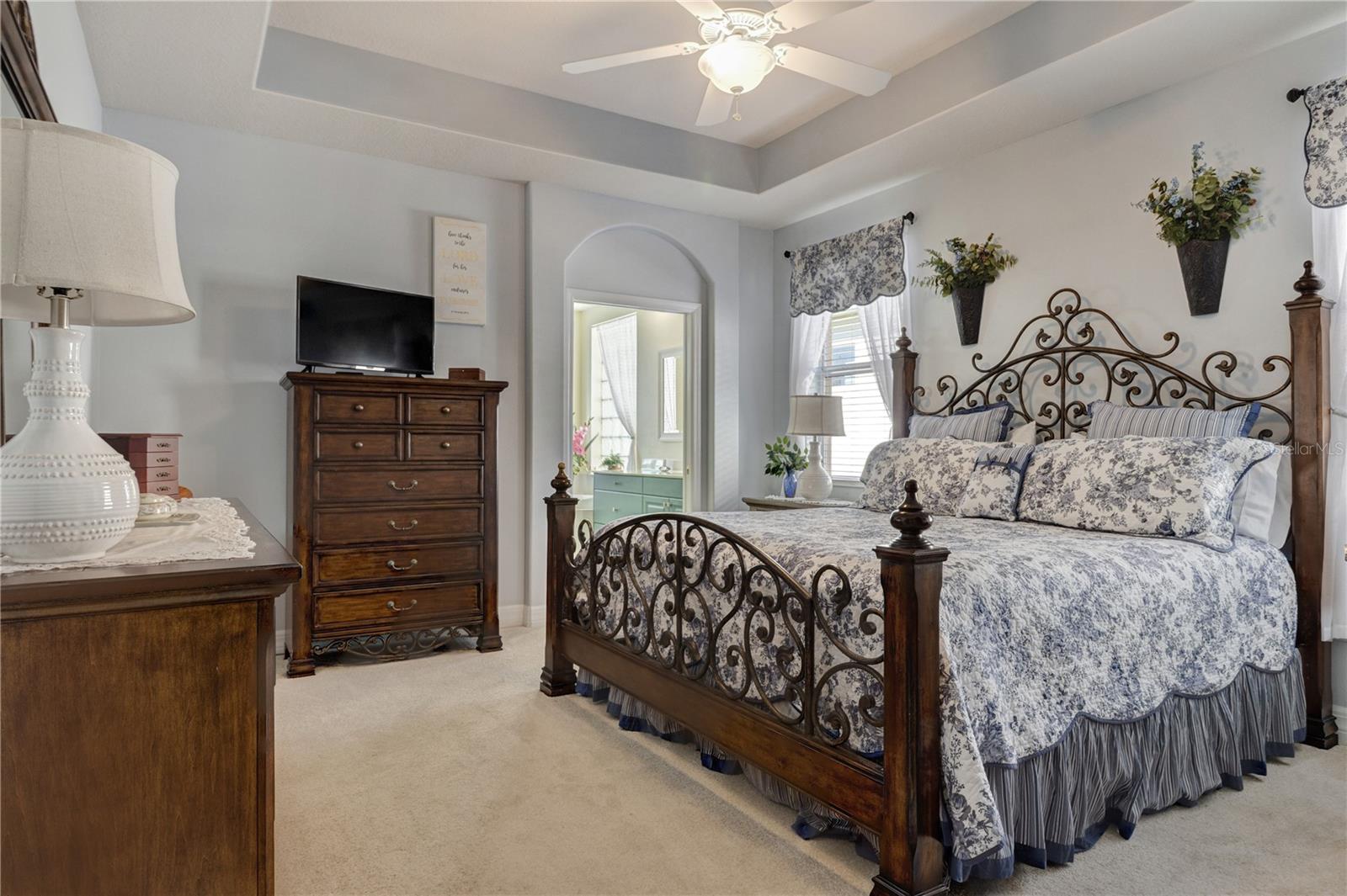 Image 21 of 48 For 8899 Eagle Bay Court