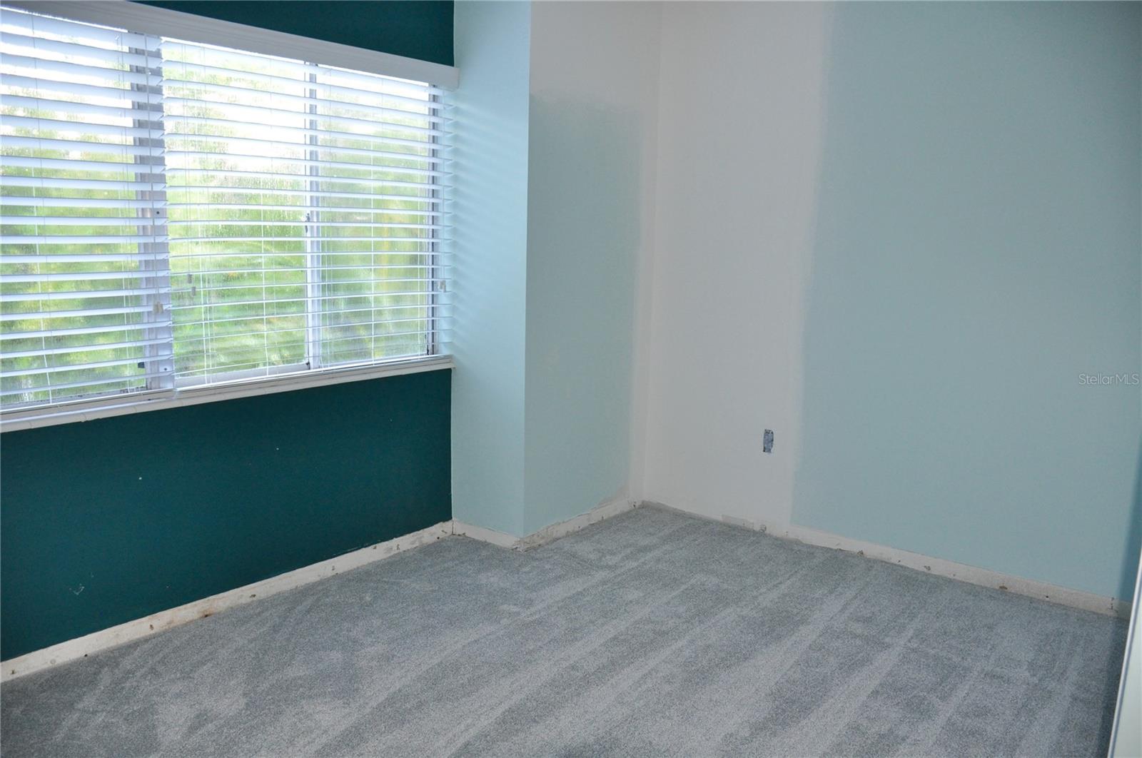 Image 17 of 28 For 1020 Marion Avenue 50