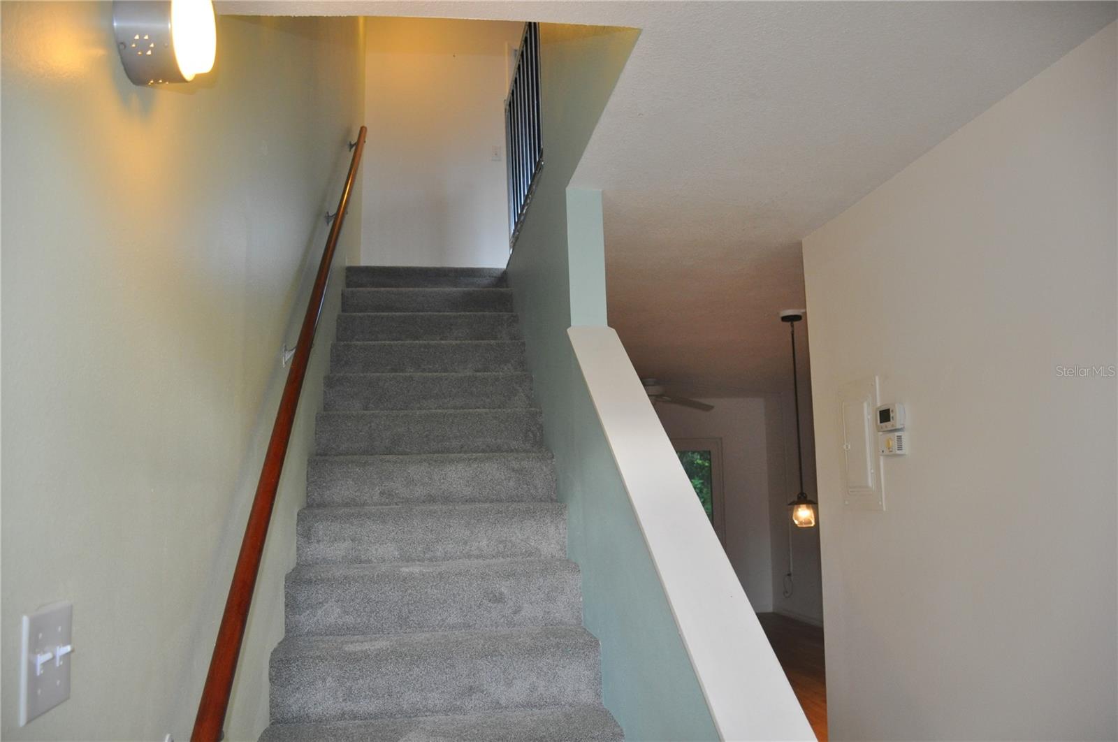 Image 4 of 28 For 1020 Marion Avenue 50