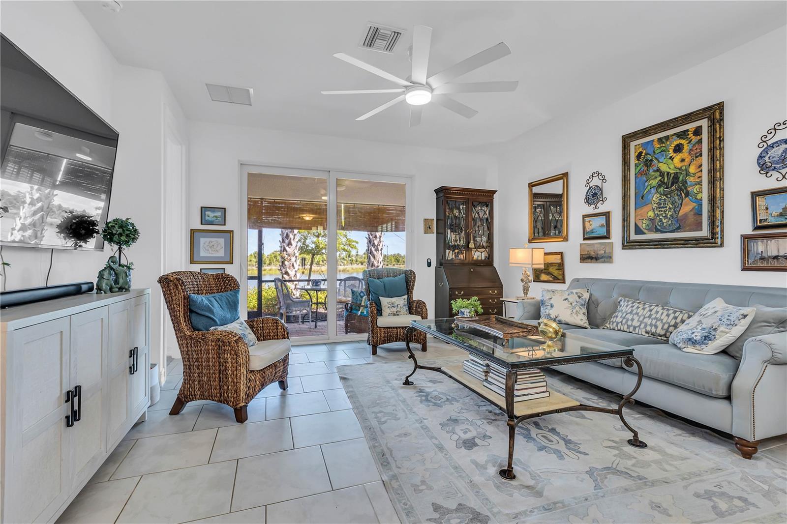 Image 13 of 75 For 43967 Blue Heron Lane