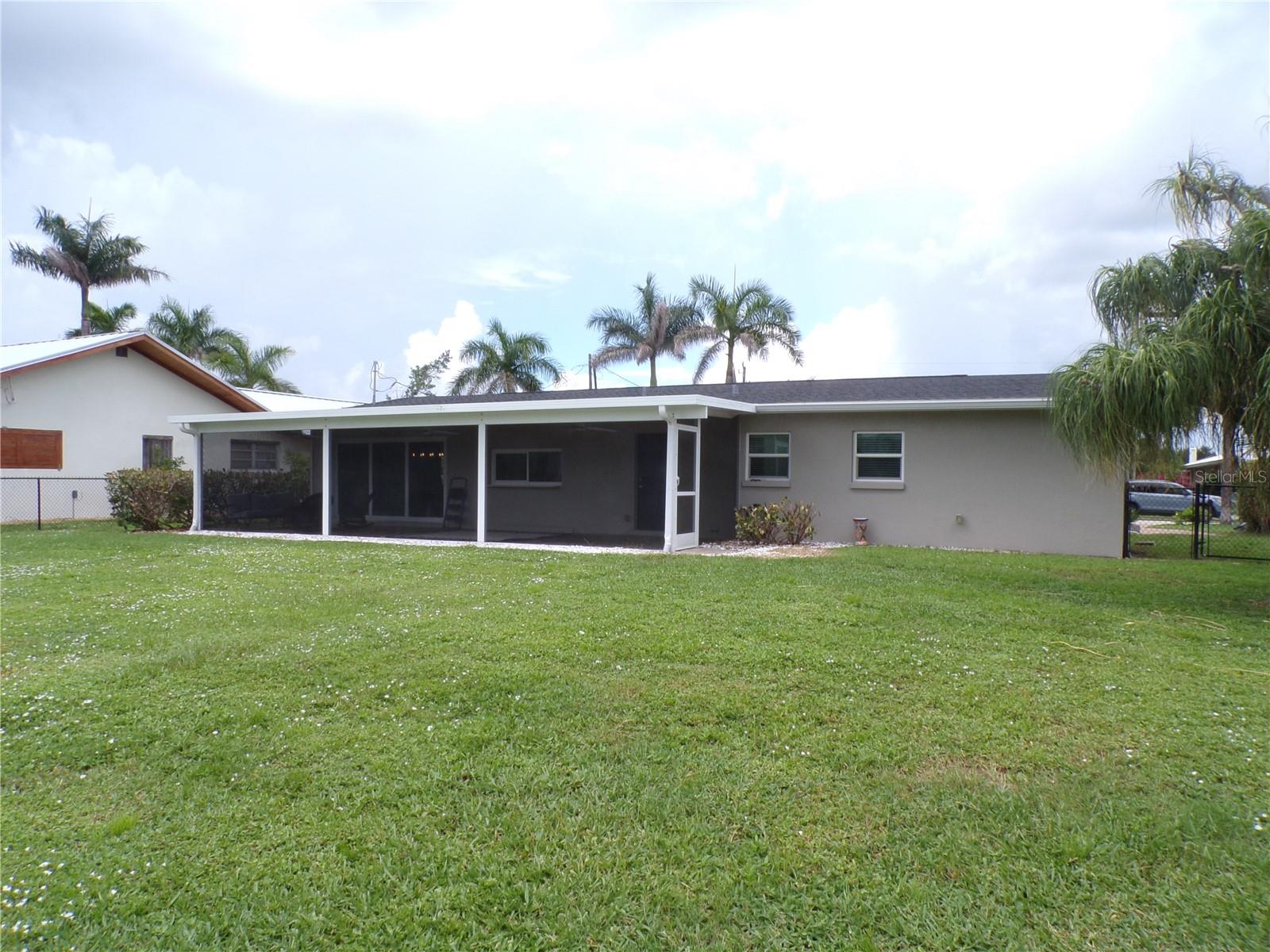 Image 40 of 44 For 2195 Gulfview Road