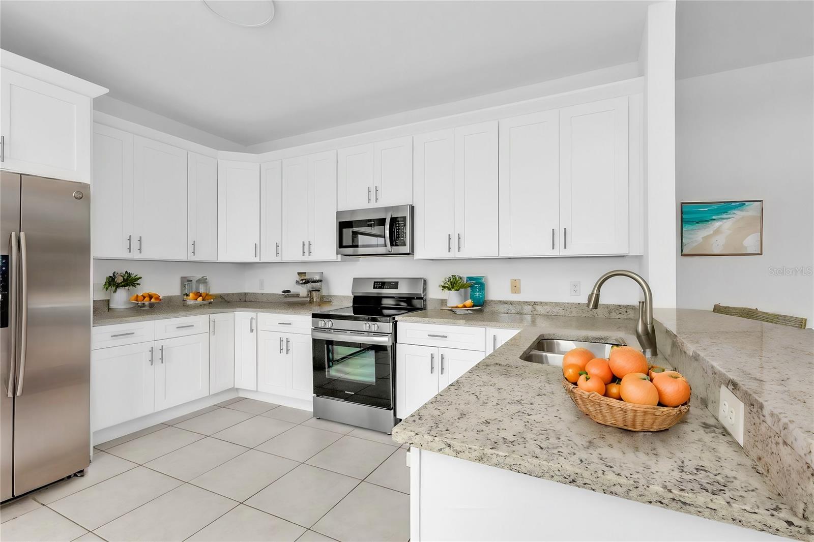 Image 4 of 36 For 24083 Buckingham Way