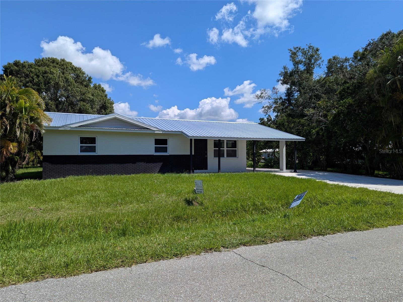 Image 13 of 53 For 1524 Maple Drive