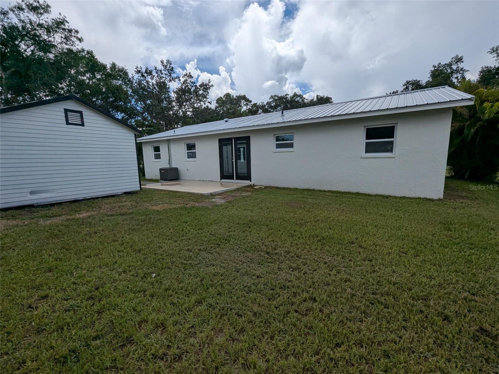 Image 16 of 53 For 1524 Maple Drive