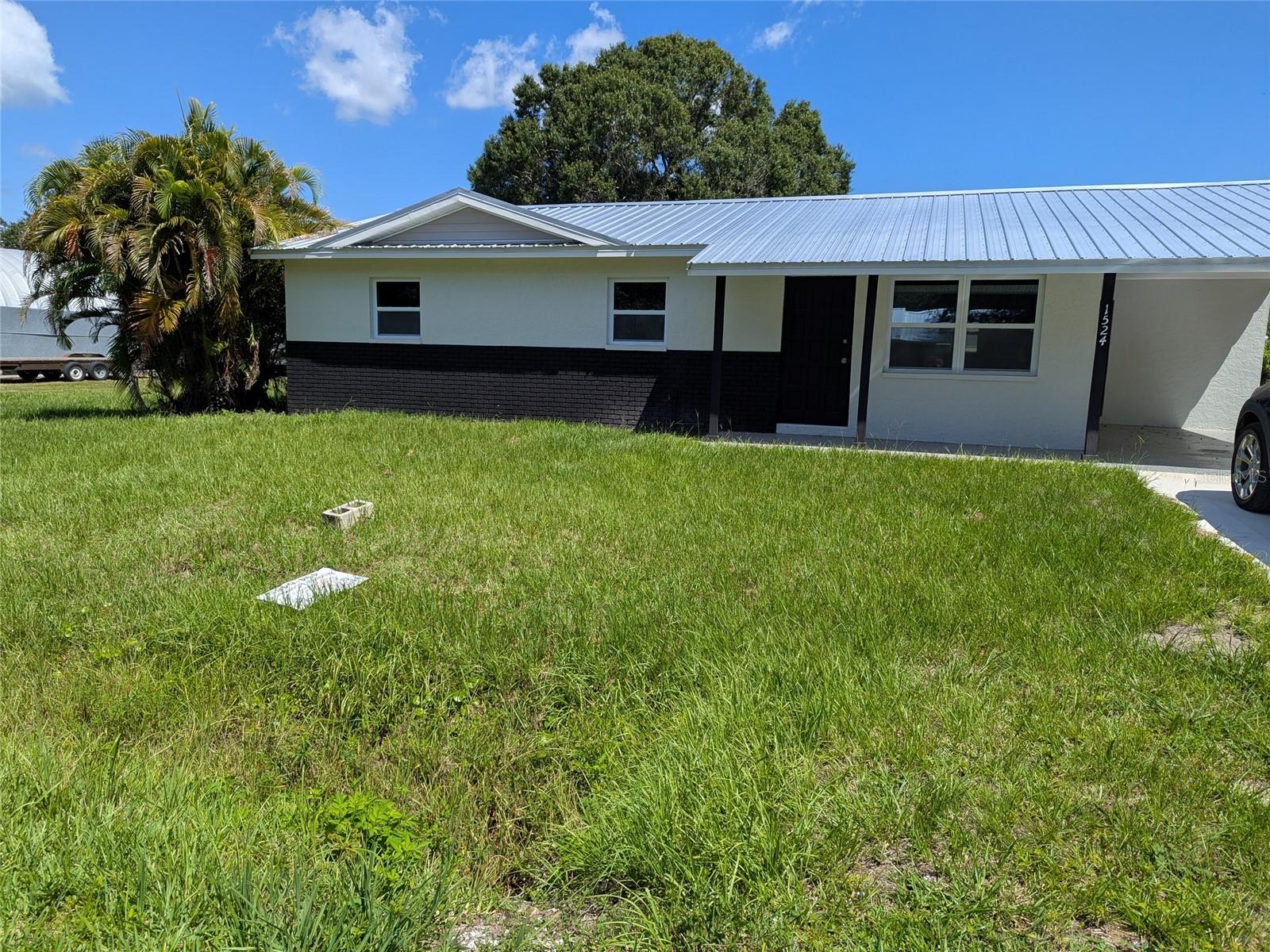 Image 6 of 53 For 1524 Maple Drive