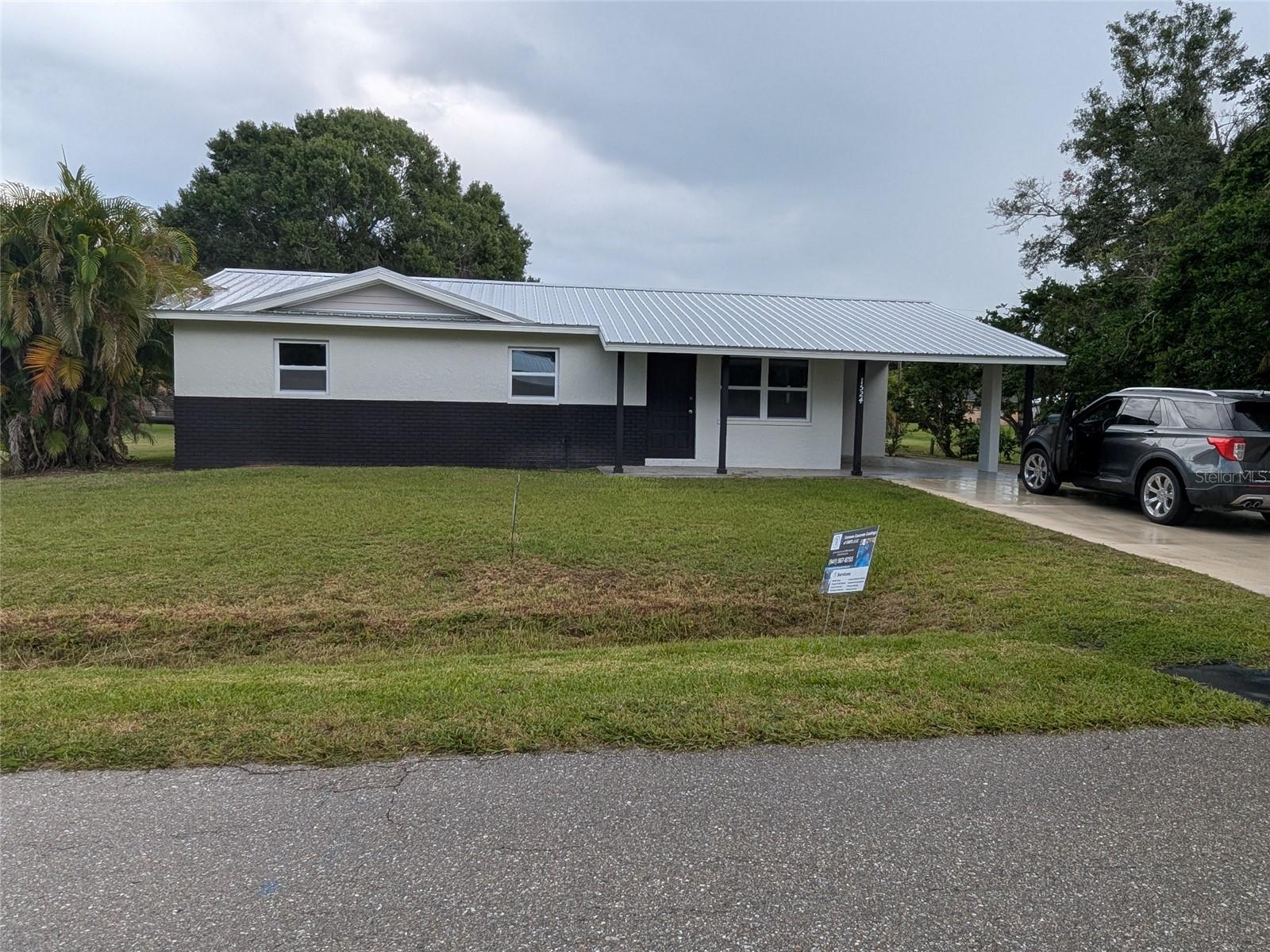 Image 8 of 53 For 1524 Maple Drive
