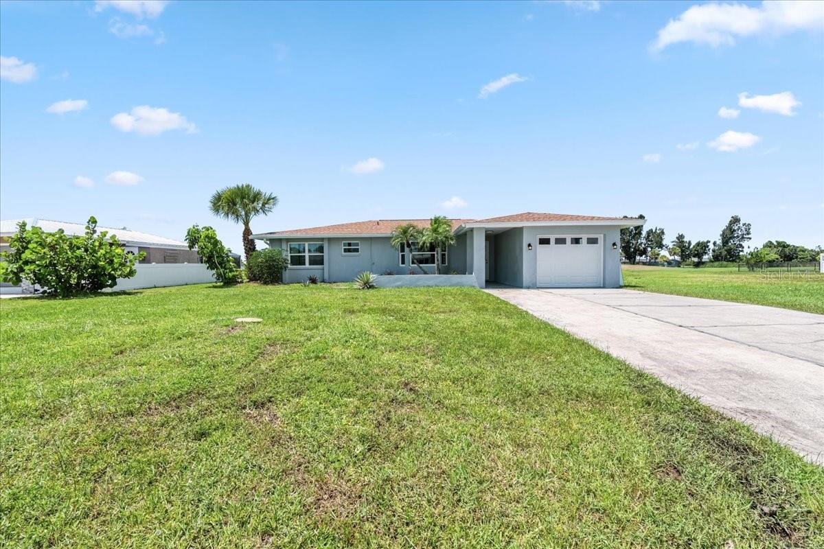 Details for 46 Oakland Hills Court, ROTONDA WEST, FL 33947