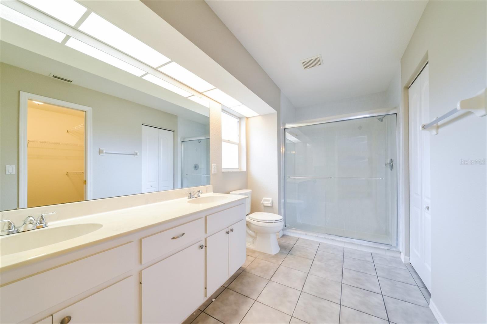 Image 9 of 15 For 4335 Hamwood Street