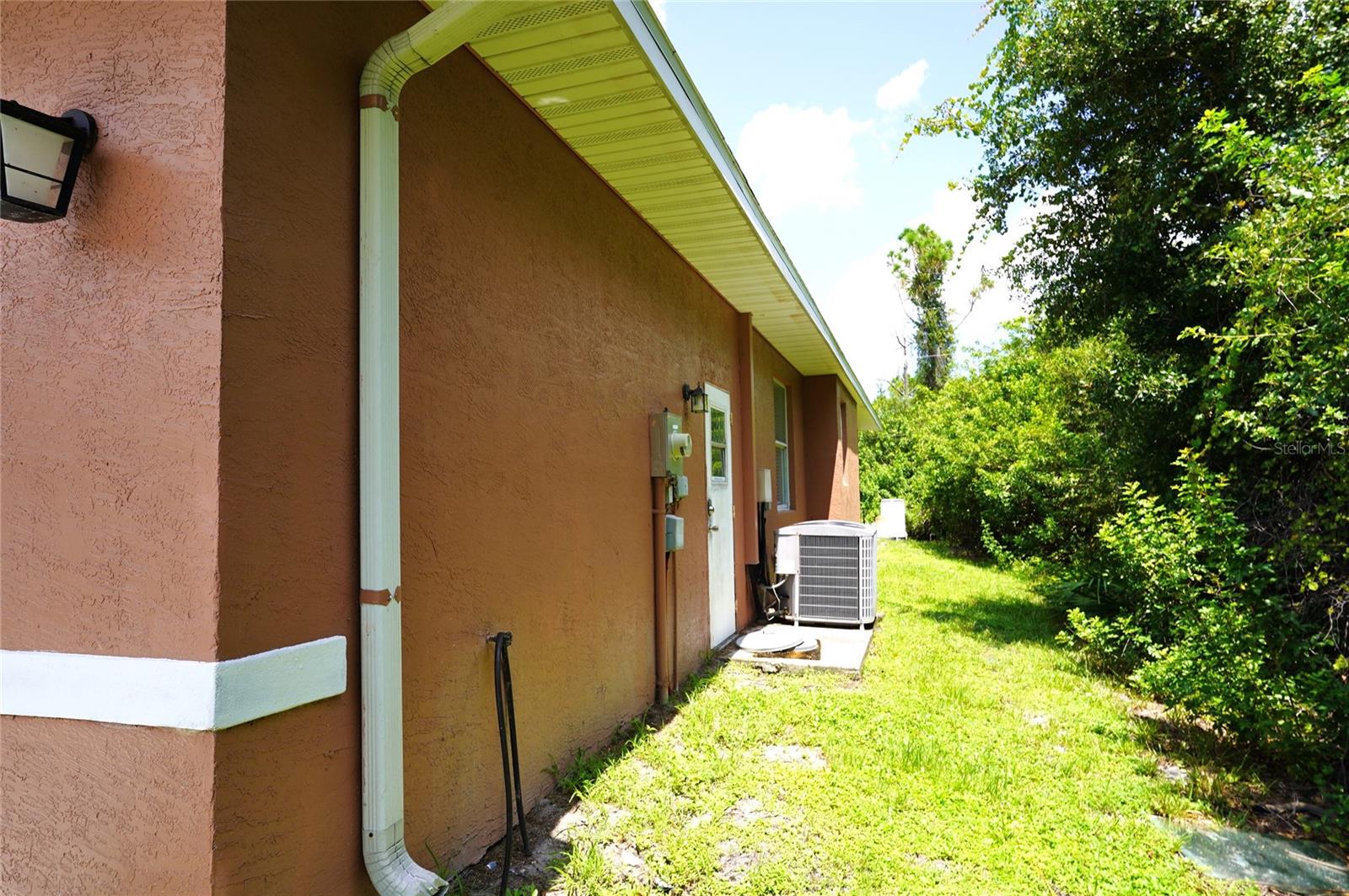 Image 32 of 60 For 23438 Elmira Boulevard