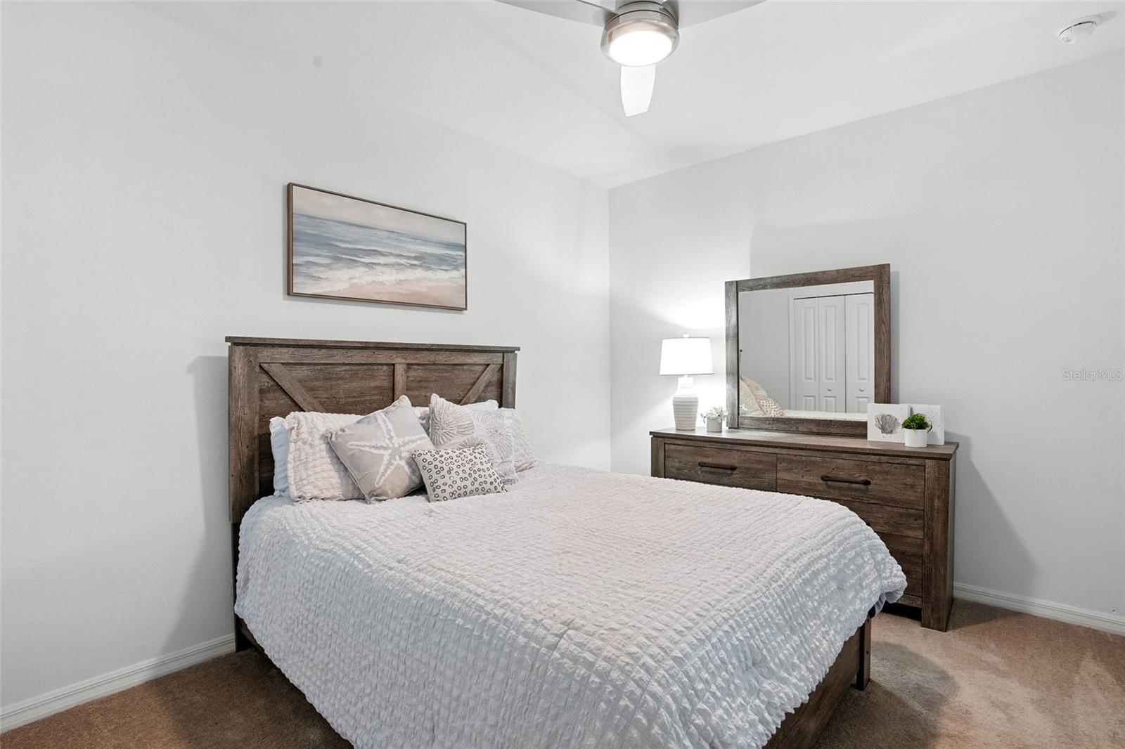 Image 24 of 62 For 14070 Heritage Landing Boulevard 413