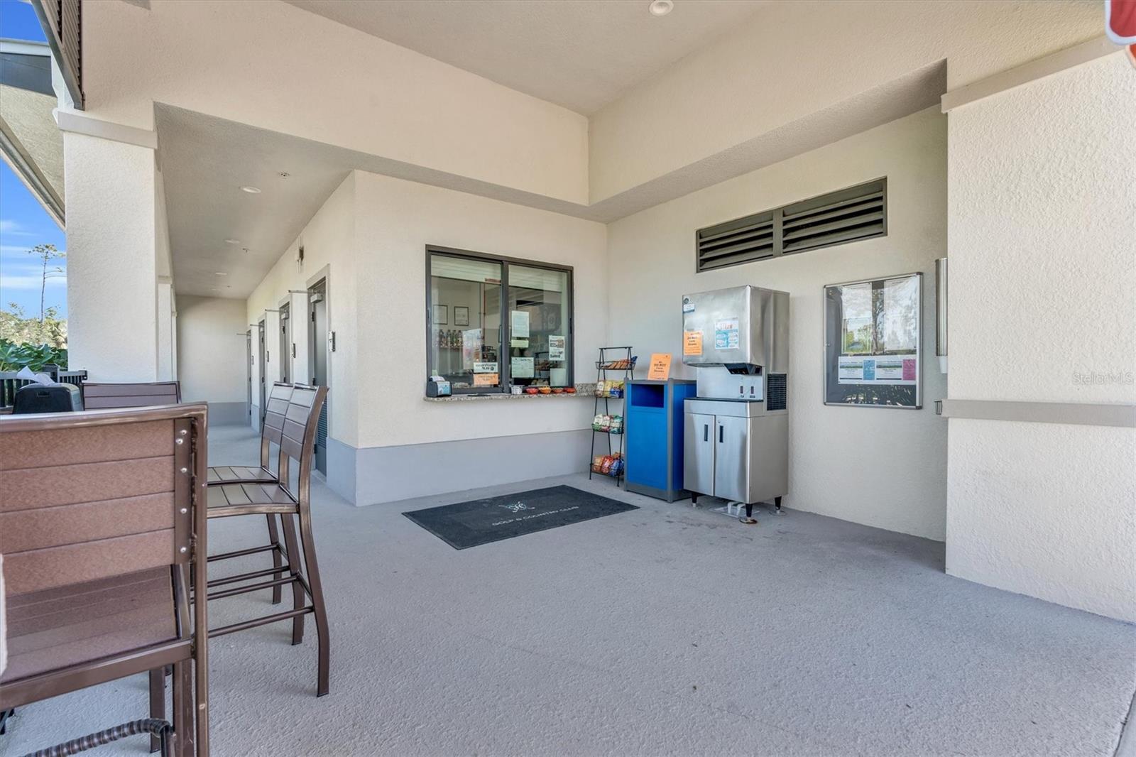 Image 42 of 62 For 14070 Heritage Landing Boulevard 413