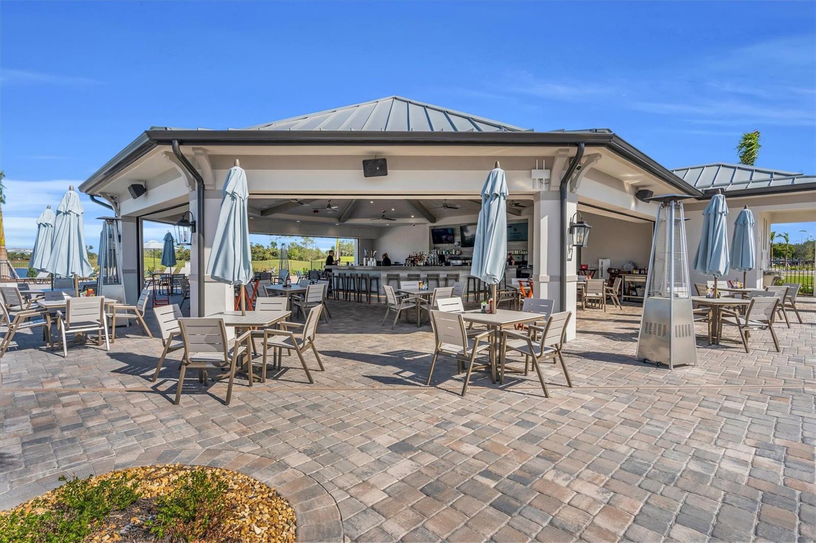 Image 47 of 62 For 14070 Heritage Landing Boulevard 413